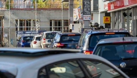 Die Spritpreise in Deutschland sind unmittelbar nach der Einführung des Tankrabatts nicht ...