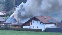 Die Rauchsäule war weithin sichtbar.