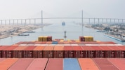 Der Suez- oder Panama-Kanal gelten als Vorbild für das israelische Riesen-Projekt.