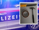Der Täter bedrohte einen Mitarbeiter mit einem Messer, fesselte ihn und erbeutete Bargeld. Kurz ...