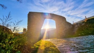 Rund 160.000 PV-Anlagen mit mehr als 3,3 Gigawatt Leistung liefern bereits Sonnenstrom.