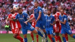 Die allzu oft für die Bayern undurchdringbare blaue Wand der Heidenheimer …