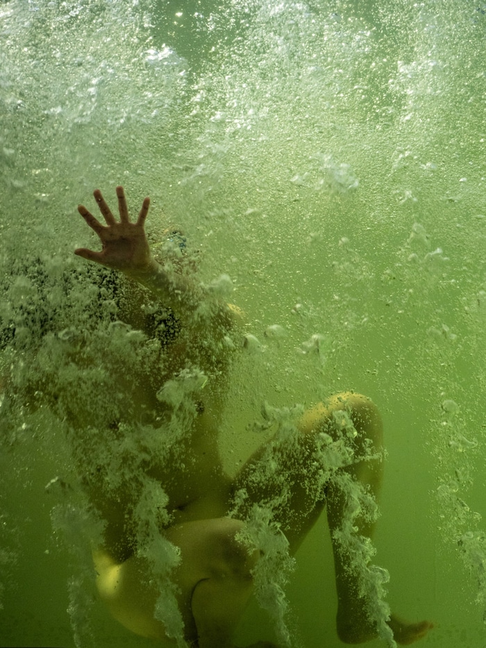 Schon bei der Erfolgsproduktion „Ophelia‘s Got Talent“, 2022, ging Holzinger ins Wasser.