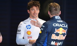 Charles Leclerc (li.) und Max Verstappen kassierten Strafen in Miami. 
