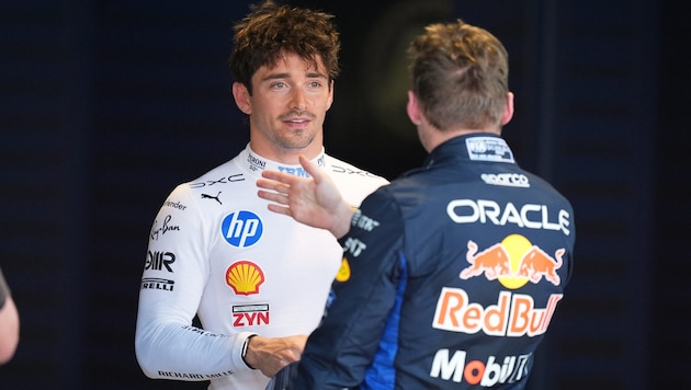 Charles Leclerc (li.) und Max Verstappen kassierten Strafen in Miami.