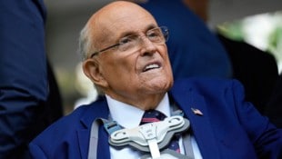 Vom „Bürgermeister Amerikas“ ins Spital – Giuliani ringt um Gesundheit