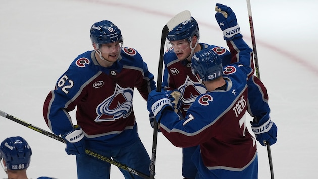 Colorado hat das erste Spiel gegen Minnesota für sich entschieden.