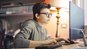 Kinder radikalisieren sich häufig über das Internet.