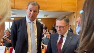 Ein schwarzer Tag für ÖVP-Klubobmann August Wöginger und seinen Anwalt.