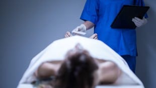 Das Institut für gerichtliche Medizin an der Med Uni Graz kümmert sich unter anderem um die ...