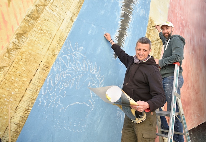 Domenico Mühle und Stefan Wirnsperger bei der Arbeit