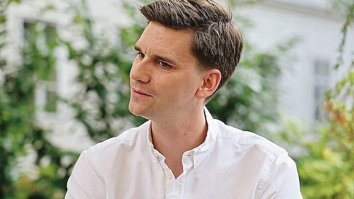 NEOS-Generalsekretär Douglas Hoyos sieht unmissverständliches Signal an die Politik.