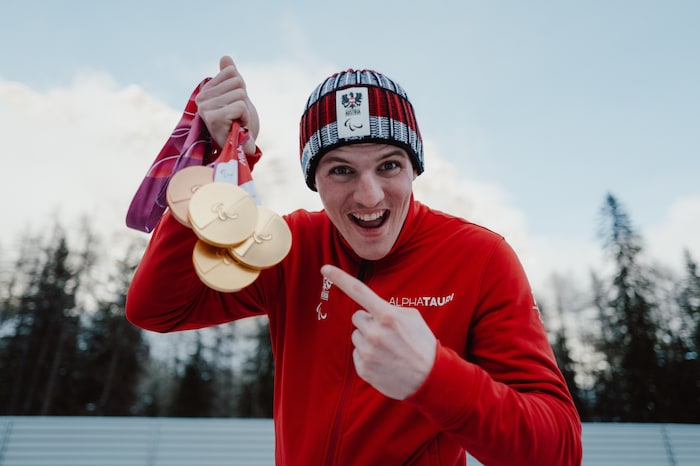 Bei den Paralympics in Cortina gewann Johannes Aigner 3 x Gold und 1 x Bronze.