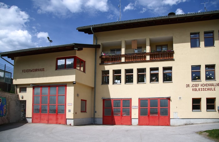 Feuerwehr und Schule müssen noch ein bisschen mit der Sanierung warten.