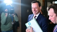 Ernst Gödl folgt August Wöginger nach.