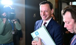 Ernst Gödl folgt August Wöginger nach.