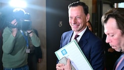 Ernst Gödl folgt August Wöginger nach.