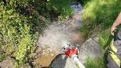 Wasser aus dem Hydranten für den Wolfgangsbach