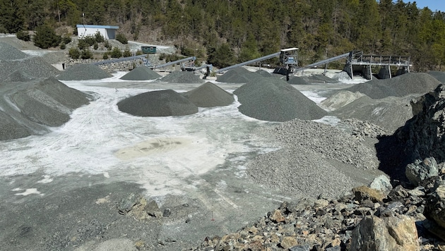 The contaminated material is believed to have come from the quarry in Pilgersdorf.