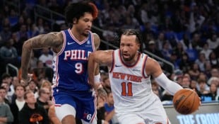 Jalen Brunson (r.) im Duell mit Kelly Oubre Jr.