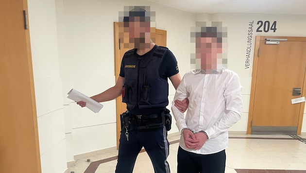 Der gebürtige Österreicher saß über einen Monat in U-Haft in der JA Münnichplatz.