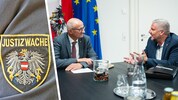 LH Anton Mattle (ÖVP) tauschte sich mit Thomas Erhard, Vorsitzender der Justizwachegewerkschaft ...