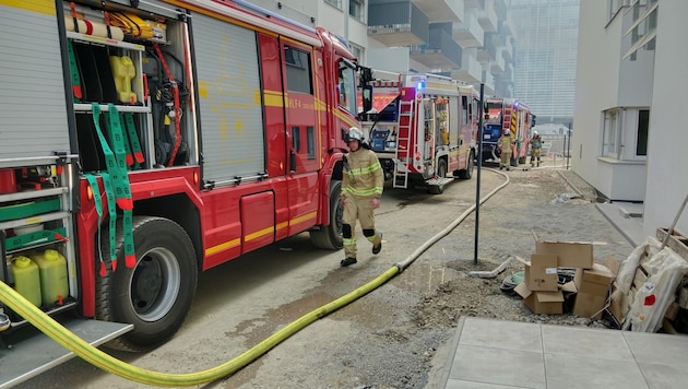 26 Kräfte und sieben Fahrzeuge standen im Einsatz.