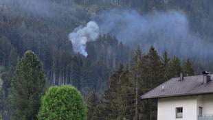 Am Weerberg im Bezirk Schwaz gab es Mittwochfrüh Feueralarm.