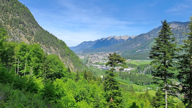 Vom Lorünserberg ist nicht nur das nahe Bludenz zu sehen.