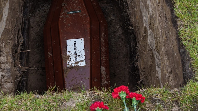 In der Ukraine ist ein für tot erklärter Soldat nach drei Jahren wieder zu seiner Familie ...