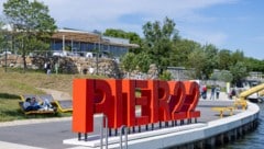 Im Hintergrund das neue Insel-Restaurant