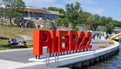 Im Hintergrund das neue Insel-Restaurant