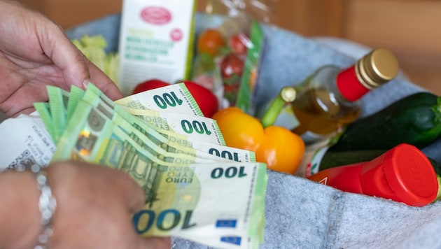 Weil er sich selbst ums Essen kümmern musste, zieht Pensionist gegen Heimbetreiber vor Gericht.