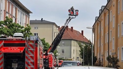 Der Einsatzort in der Linzer Hittmairstraße. Der Bewohner hatte von Sprengstoff und Granaten in ...