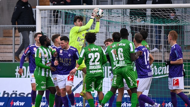 Im November hielt Simon-Nesler-Täubl seinen Kasten beim 0:0 in Lustenau sauber.