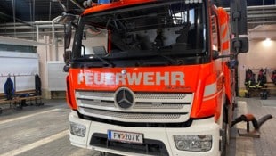 Feuerwehr im Einsatz in Wien-Ottakring nach einem Schadstoffaustritt in einer Firma. ...