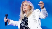 Sängerin Bonnie Tyler gastierte 2023 am Wiener Donauinselfest.
