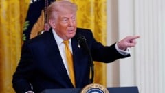 US-Präsident Donald Trump droht dem Iran mit erneuten Angriffen.