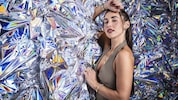 Sarah Engels erlebte bei der Landung in Wien einen Schock: Der Koffer mit ihren ESC-Outfits ist ...