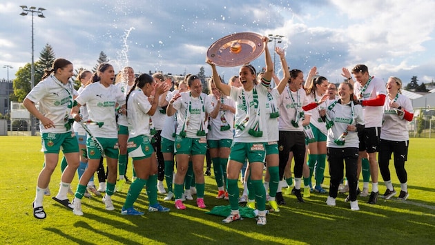 Seit 2022 hat Rapid auch eine Frauenmannschaft.