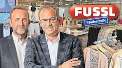 Die Fussl-Eigentümer Karl (li.) und Ernst Mayr ziehen gegen den Billiganbieter vor Gericht. ...