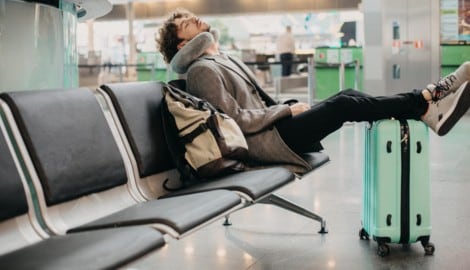 Gestrandet am Flughafen? Kennen Sie Ihre Rechte, dann gibt es manchmal Geld zurück.