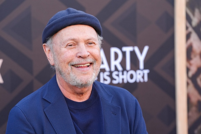 Ebenso wie Billy Crystal.