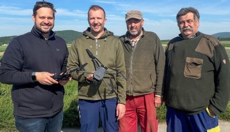 Thomas Ranits, Mario Markl, Johann Szeliansky und Josef Roth nach getaner Arbeit. Diesmal wurde ...