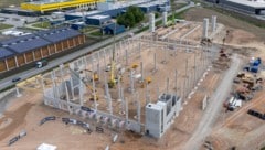 Hier im Ennshafen entsteht auf 6900 Quadratmetern das erste Verteilzentrum von Amazon in ...