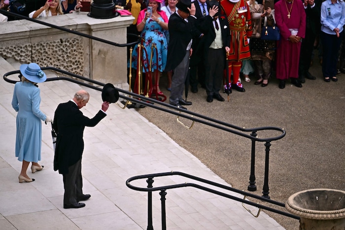 König Charles und Königin Camilla starteten am 3. Jahrestag ihrer Krönung in die traditionelle ...