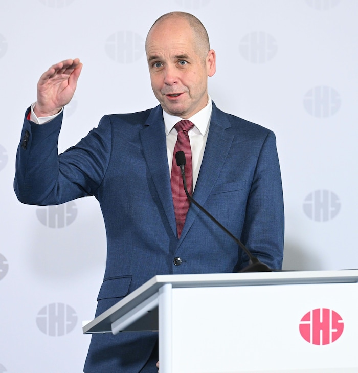IHS-Chef Holger Bonin