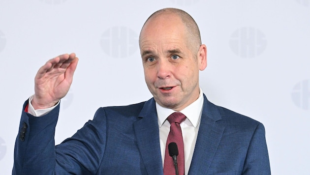 IHS-Chef Holger Bonin plädiert für eine offene Diskussion zum Erwerb der Staatsbürgerschaft.