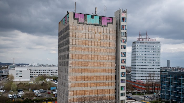 Das ehemalige APA-Hochhaus in der Gunoldstraße befindet sich in unmittelbarer Nähe zur ...