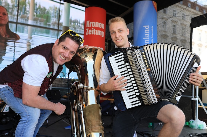 Aufgespielt wird Am Hof in der Wiener Innenstadt: Täglich sorgen Bands für Stimmung.